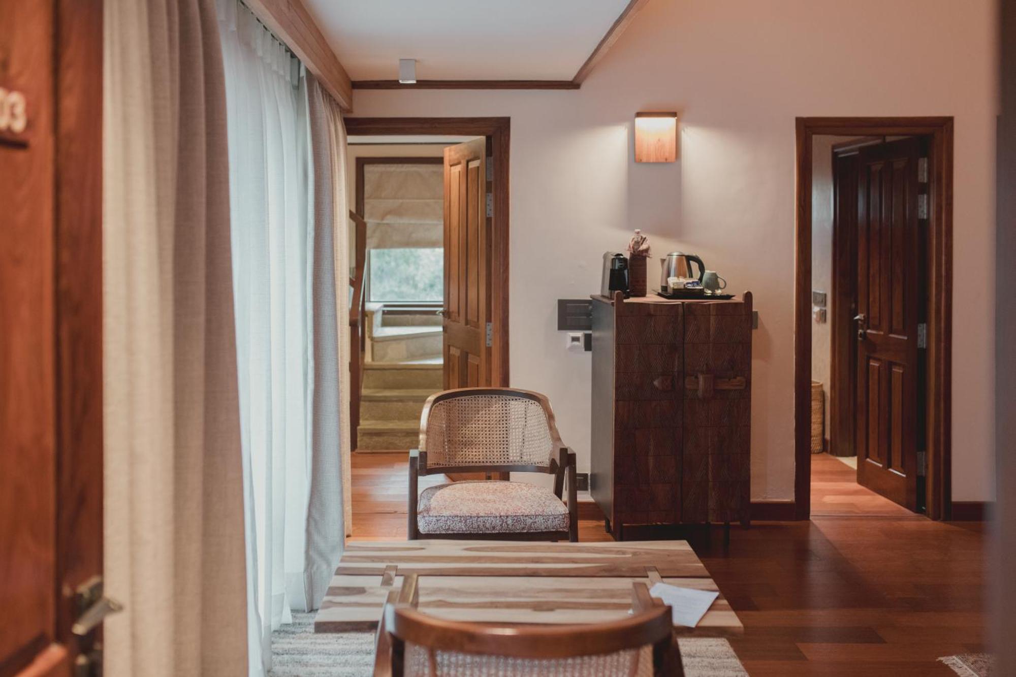 Brij Atmanya Bhowali, Nainital, A Luxury Mountain Escape Buitenkant foto